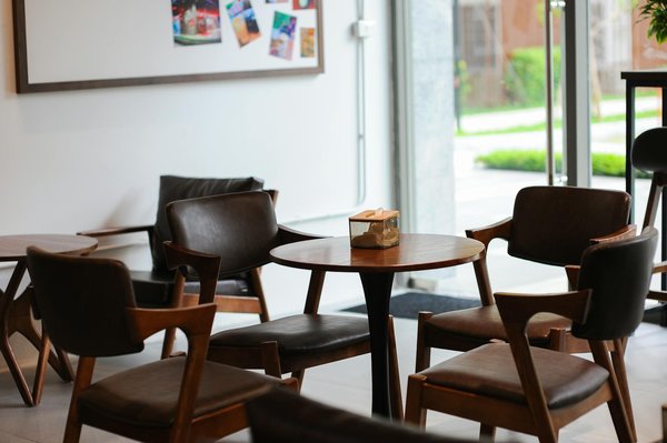 How are UK automotive firms enhancing customer experience through technology?